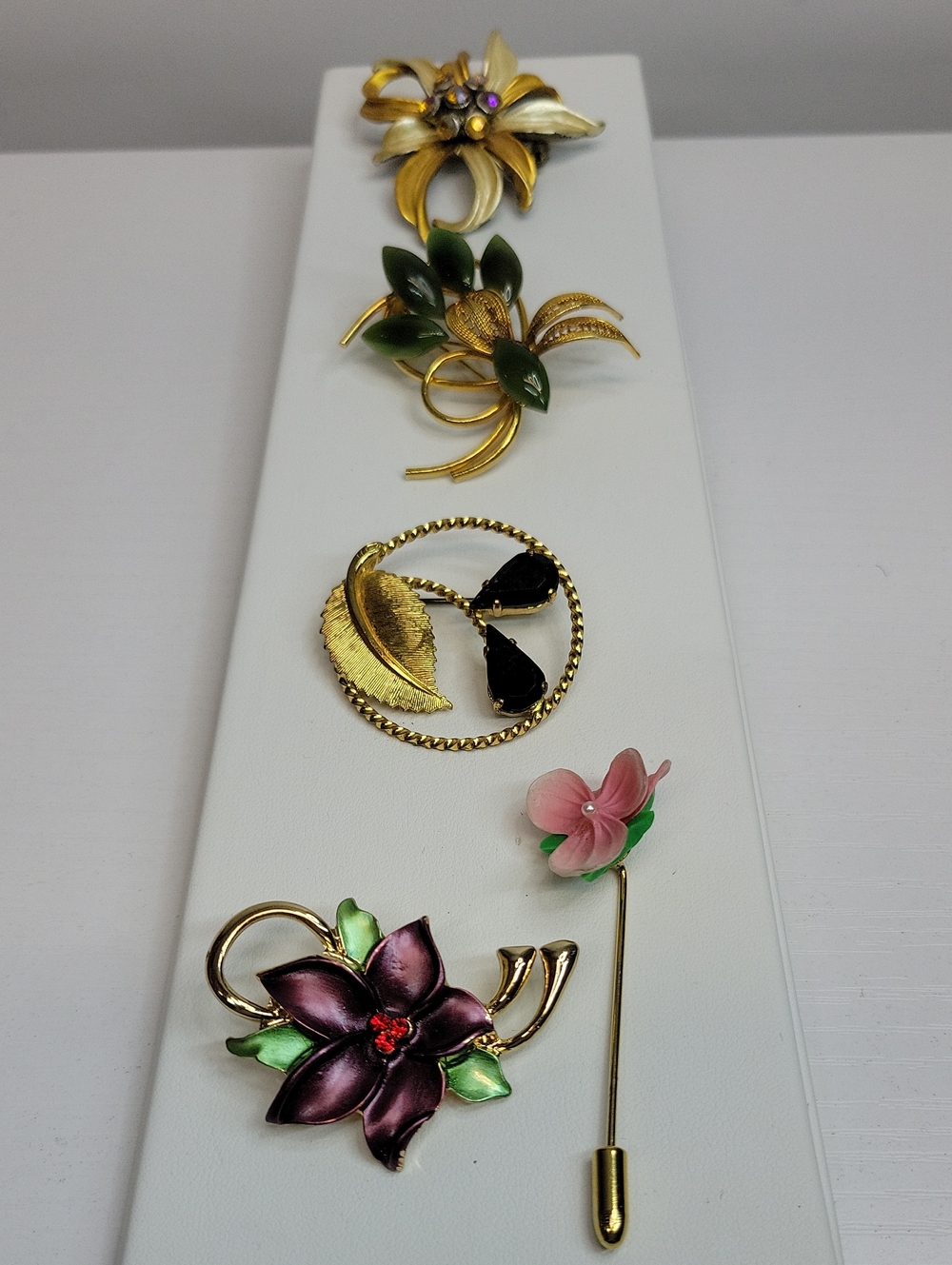 Gold Tone Floral Brooch Set